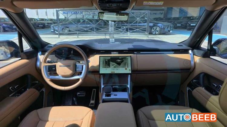 لاندروفر رينج روفر 2025