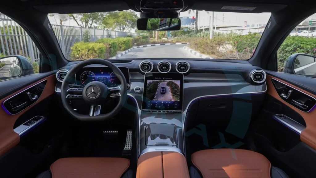 Mercedes Benz GLC200 2026