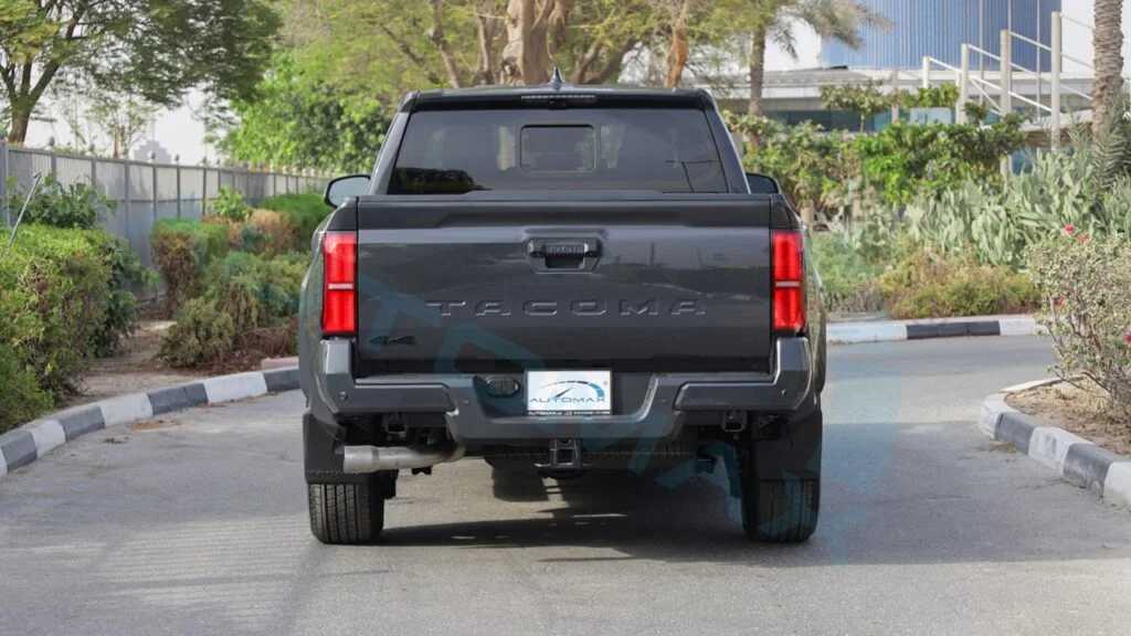 تويوتا تاكوما 2025