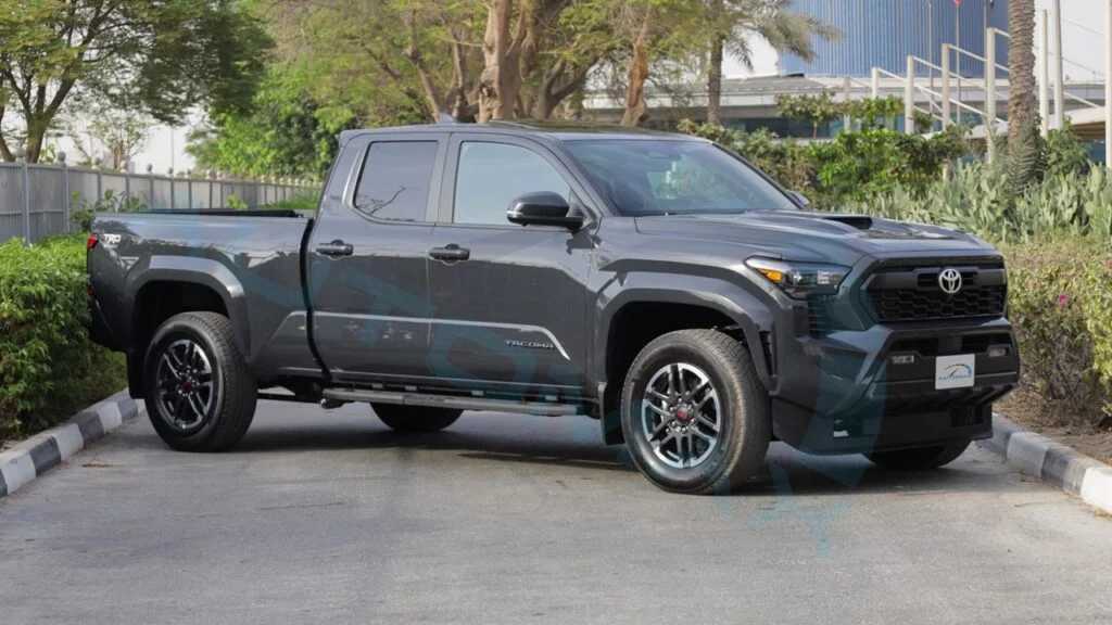 تويوتا تاكوما 2025