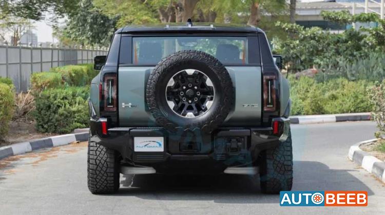 Hummer EV 2024