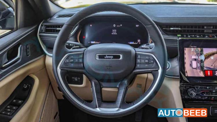 Jeep Grand Cherokee 2025