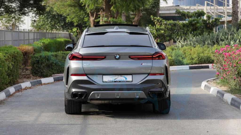 بي ام دبليو X6 2025