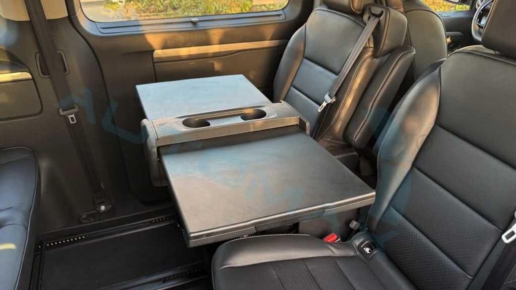 Minibus Citroen 2026