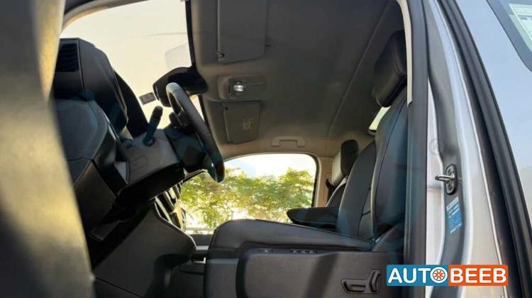 Minibus Citroen 2026