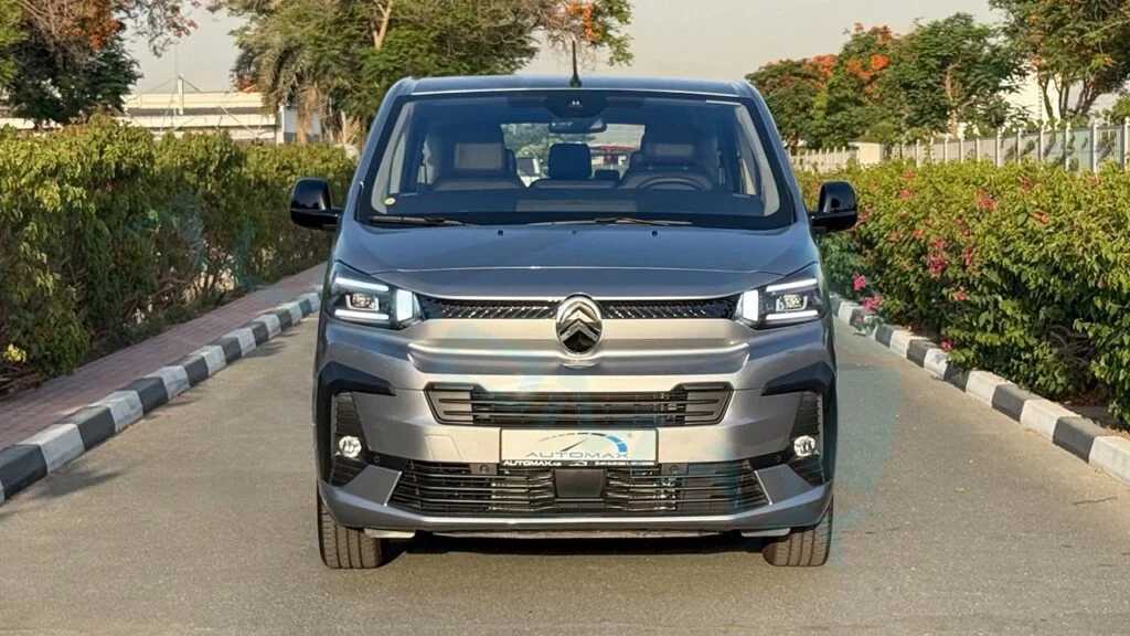 Minibus Citroen 2026