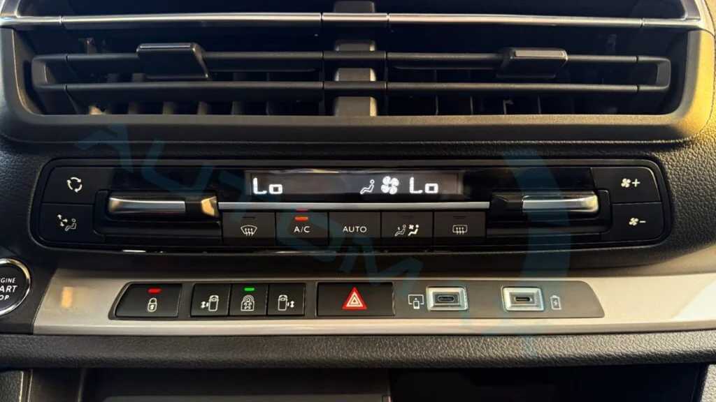 Minibus Citroen 2026