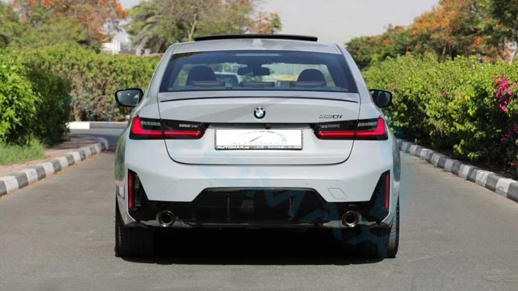 BMW 330i 2025
