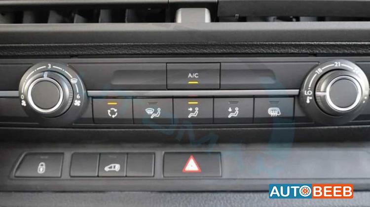 Minivan Citroen 2025