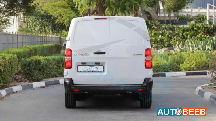 Minivan Citroen 2025