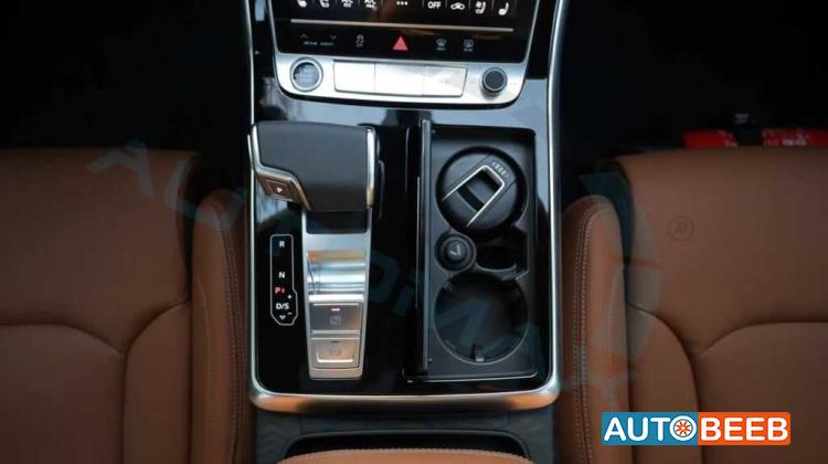 Audi Q8 2025