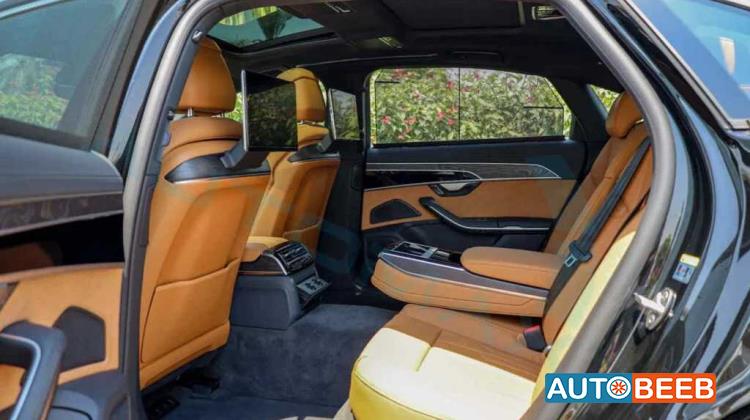 Audi A8 2024