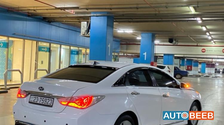 Hyundai Sonata 2012