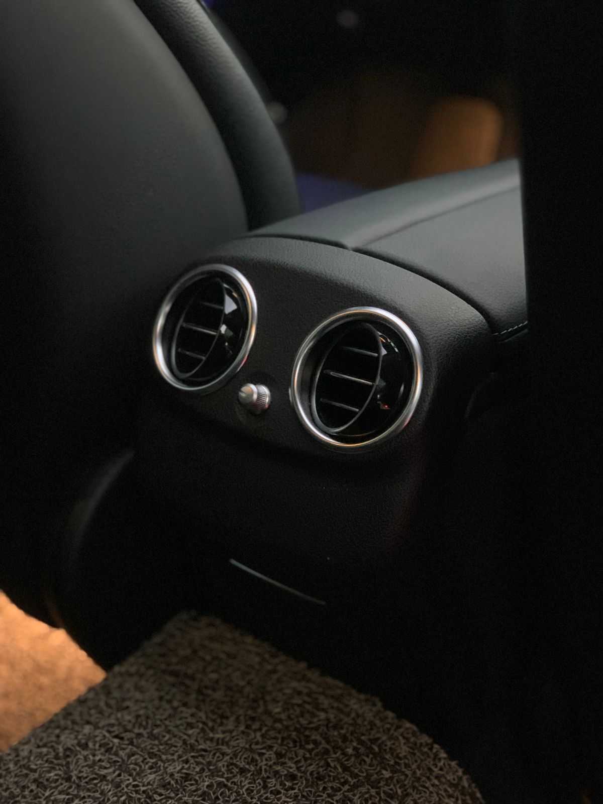 مرسيدس بنز E250 2022