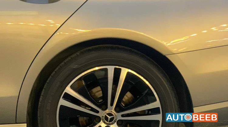 مرسيدس بنز E250 2022