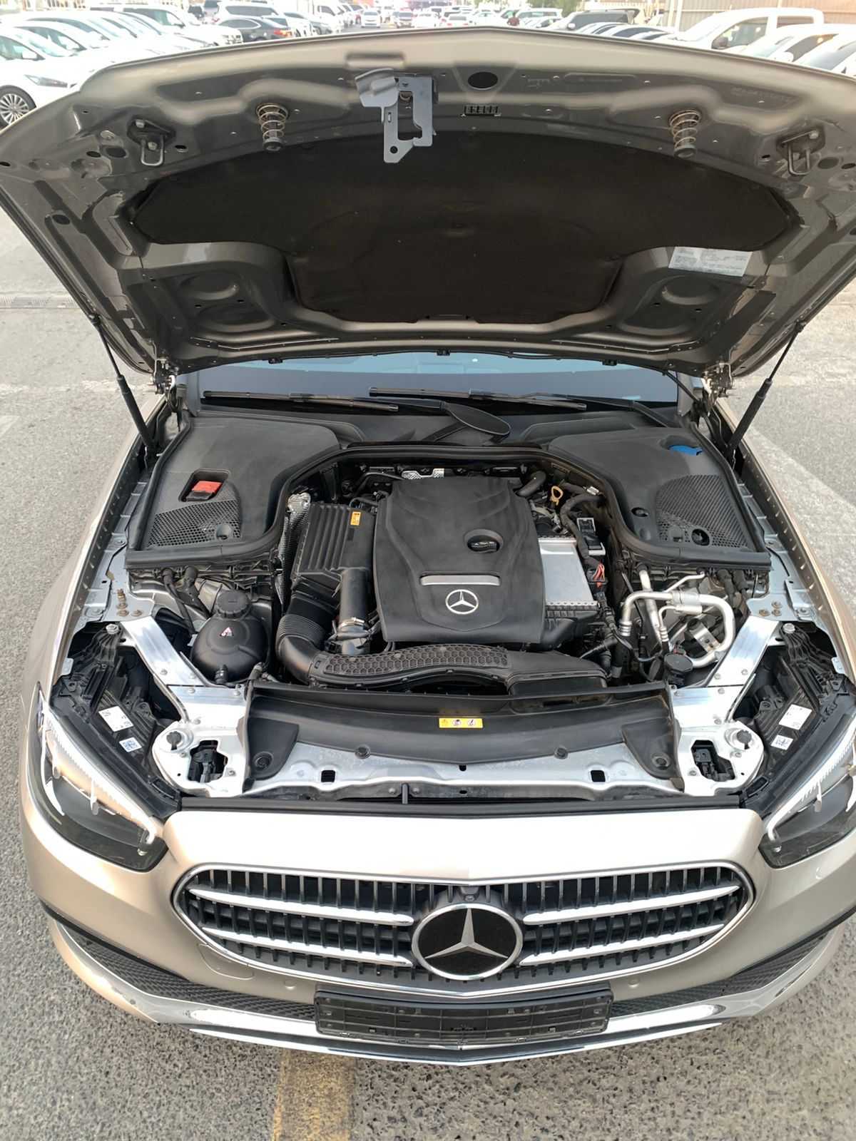 مرسيدس بنز E250 2022