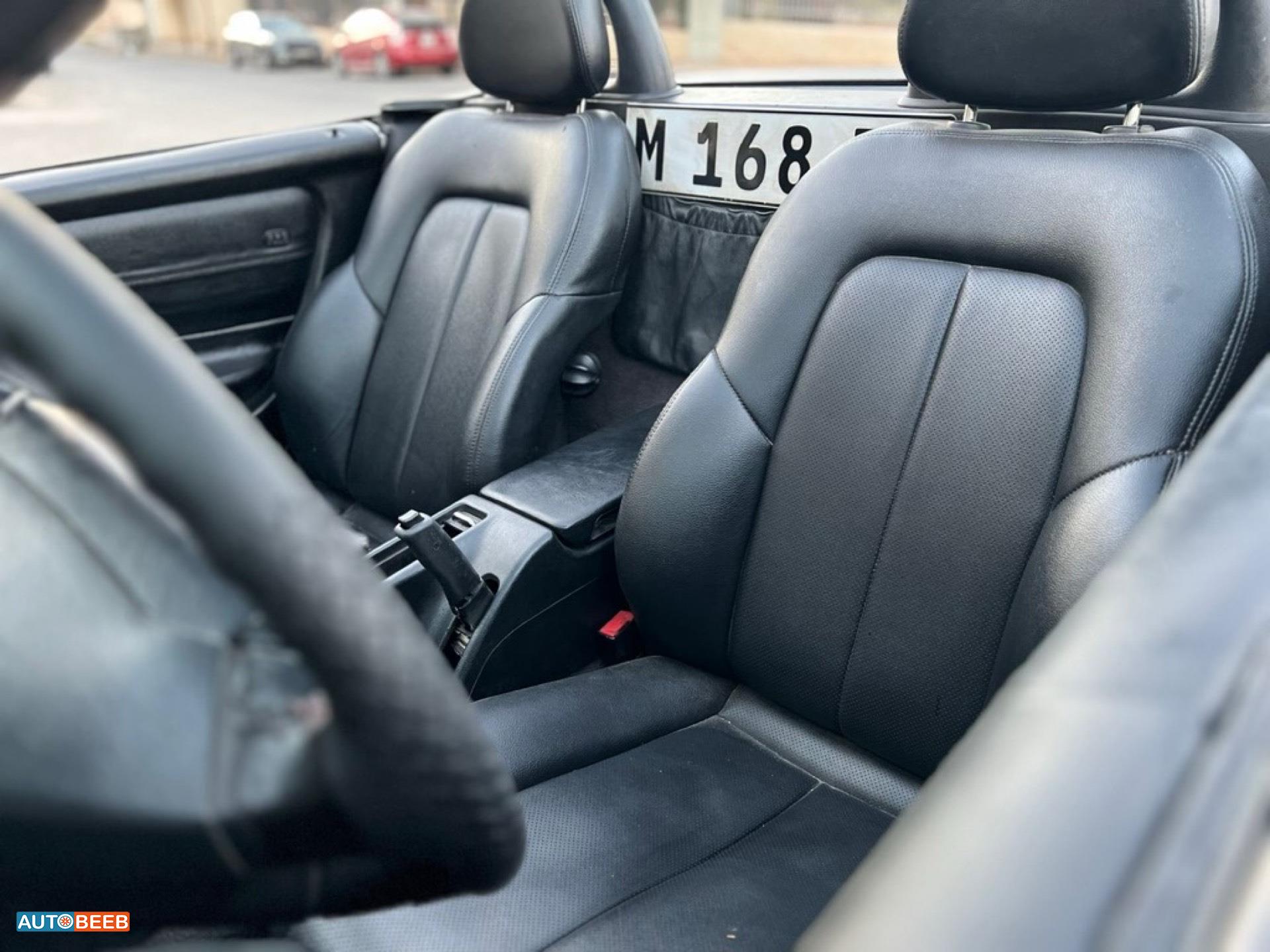 Mercedes Benz SLK320 1998