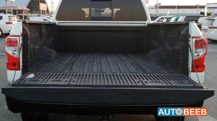 نيسان تايتن 2017