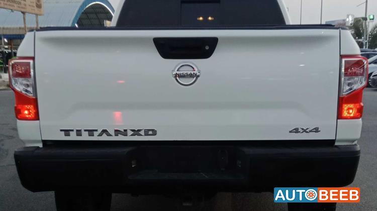 نيسان تايتن 2017