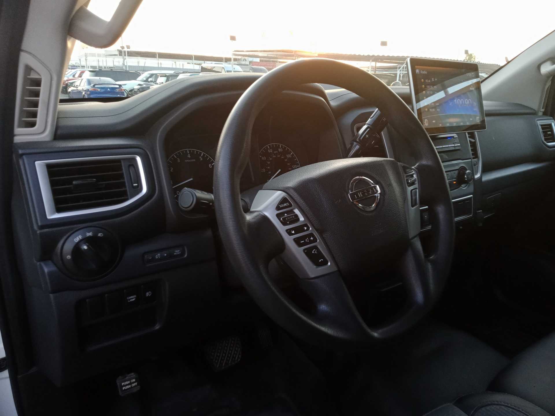 نيسان تايتن 2017