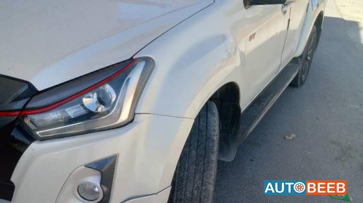 Isuzu Pick Up 2020