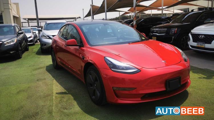 Tesla 3 2023