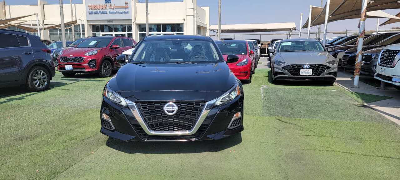 Nissan Altima 2021