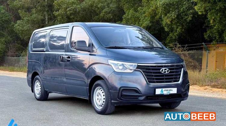 Minivan Hyundai 2019