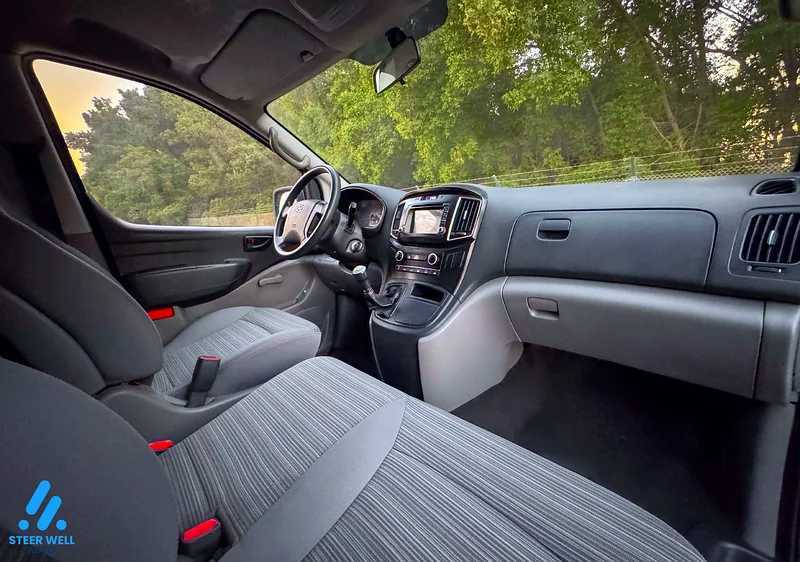 Minivan Hyundai 2019