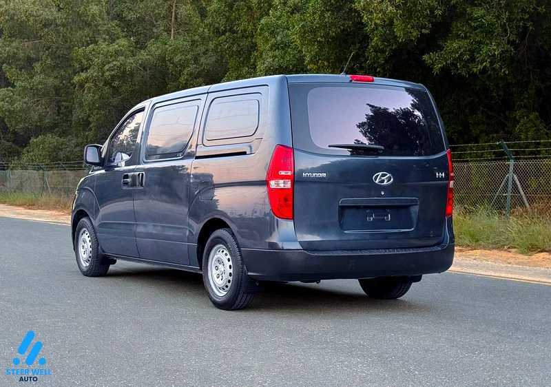 Minivan Hyundai 2019