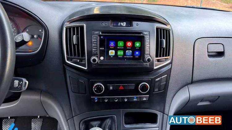 Minivan Hyundai 2019