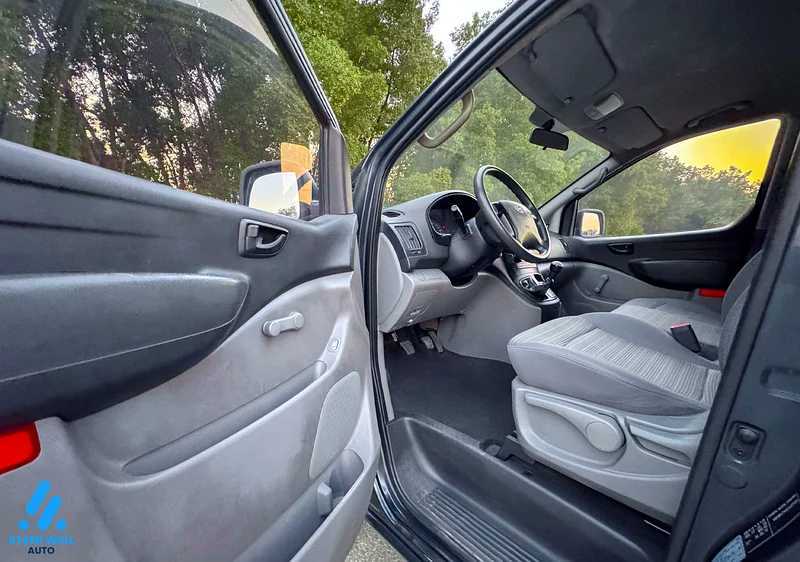 Minivan Hyundai 2019