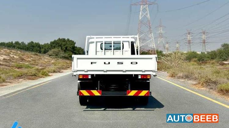 Mitsubishi Canter 2024