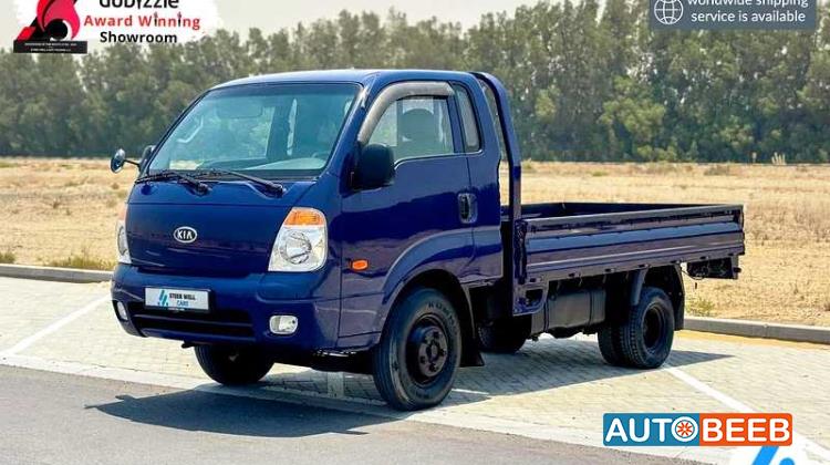 كيا بنجو 2011