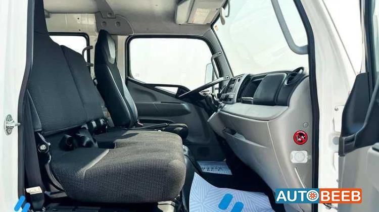 Chassis Mitsubishi 2024