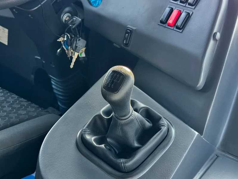 City Bus Mitsubishi 2024