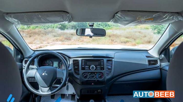 Mitsubishi L200 2023