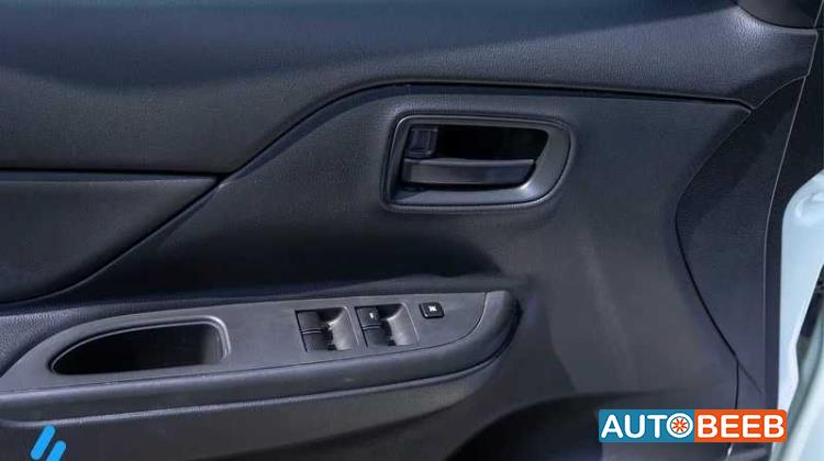 Mitsubishi L200 2023