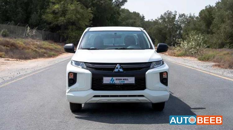 Mitsubishi L200 2023