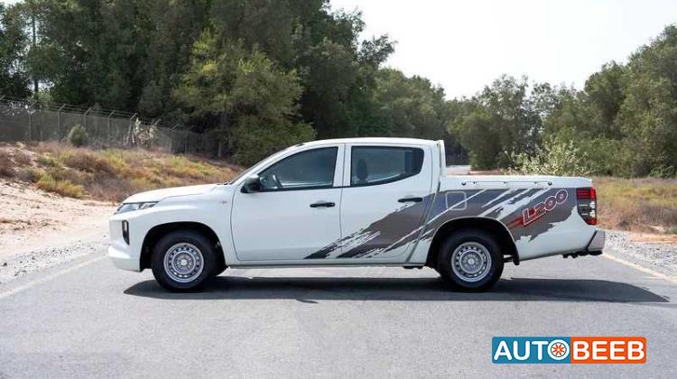 Mitsubishi L200 2023