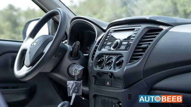 Mitsubishi L200 2023