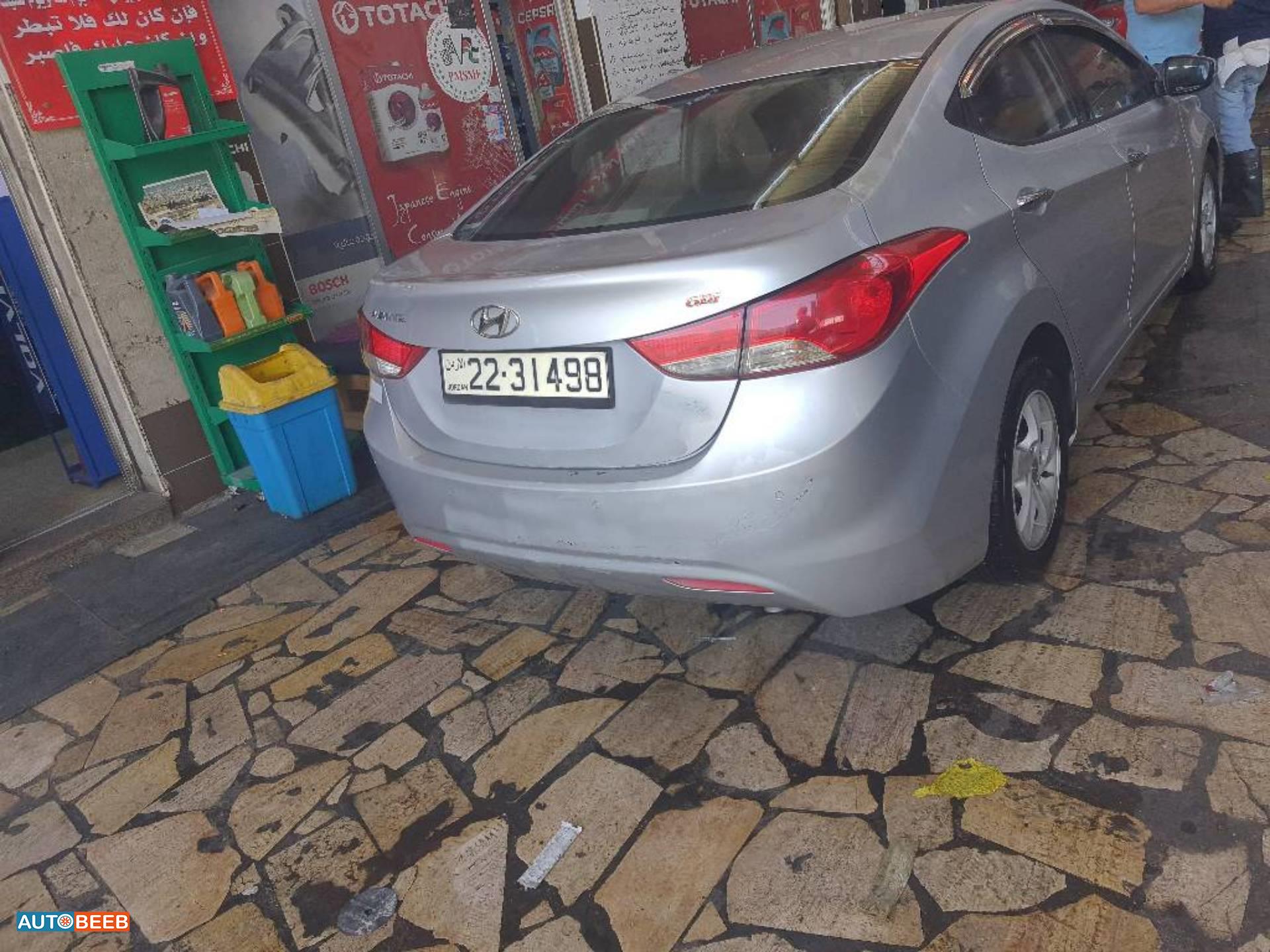 هيونداي افانتي 2014