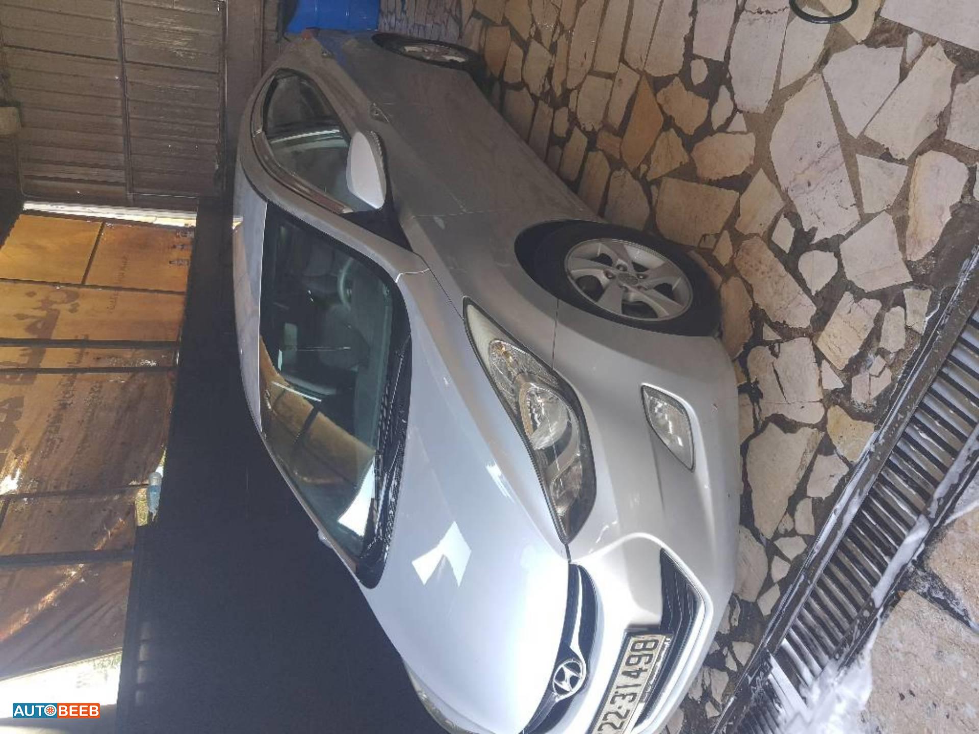 هيونداي افانتي 2014