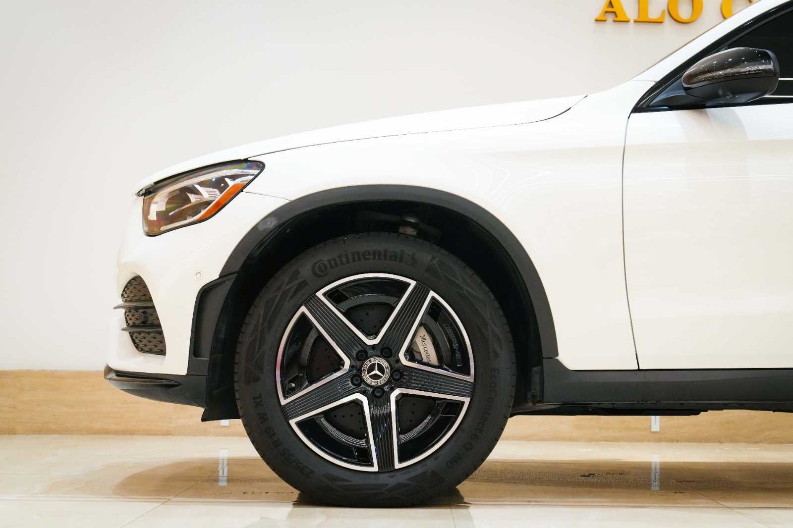 مرسيدس بنز GLC300 2023