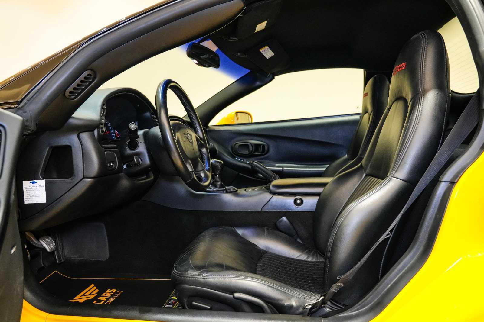 شيفروليه كورفيت 2003