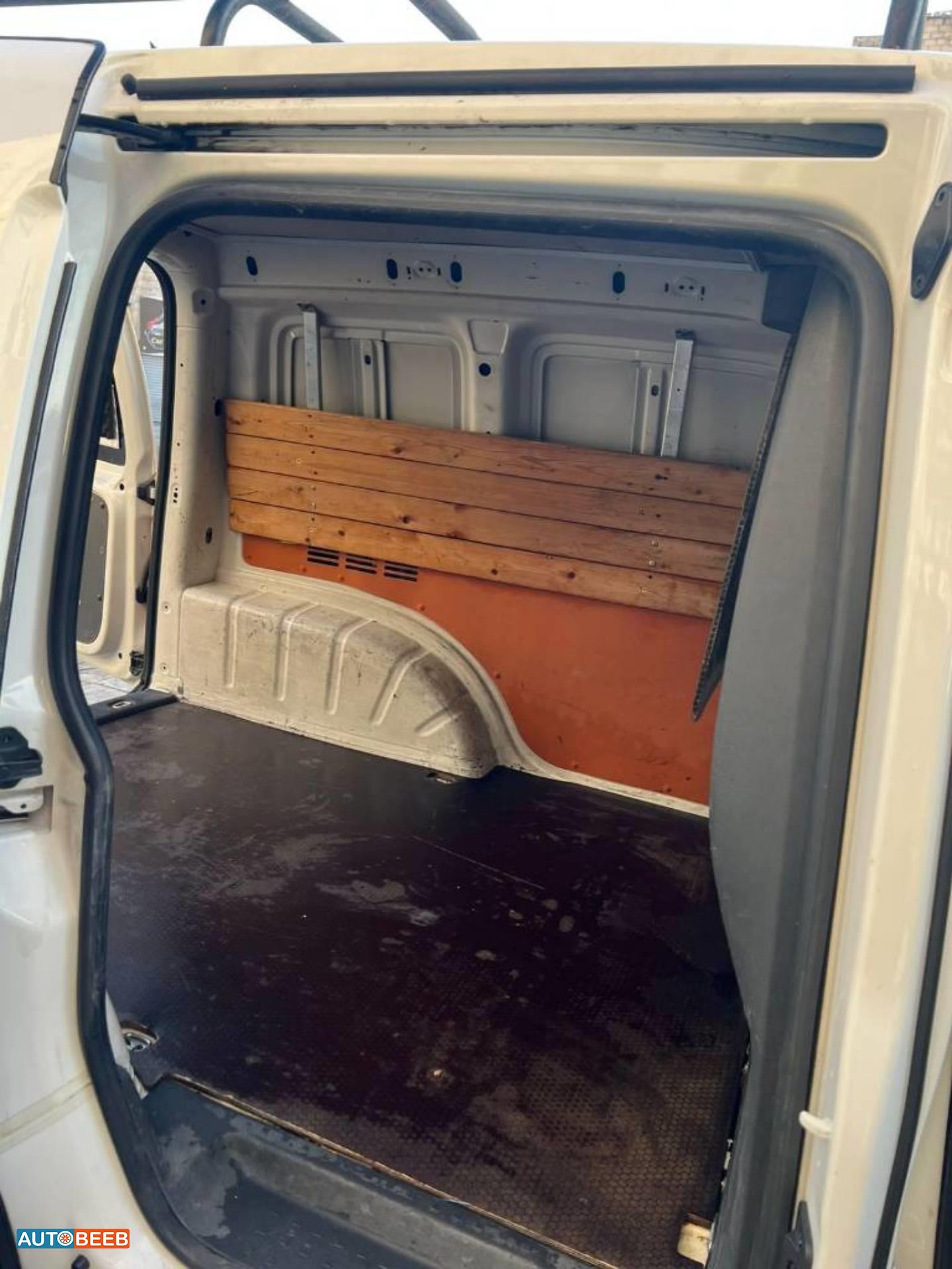 Volkswagen Caddy 2016