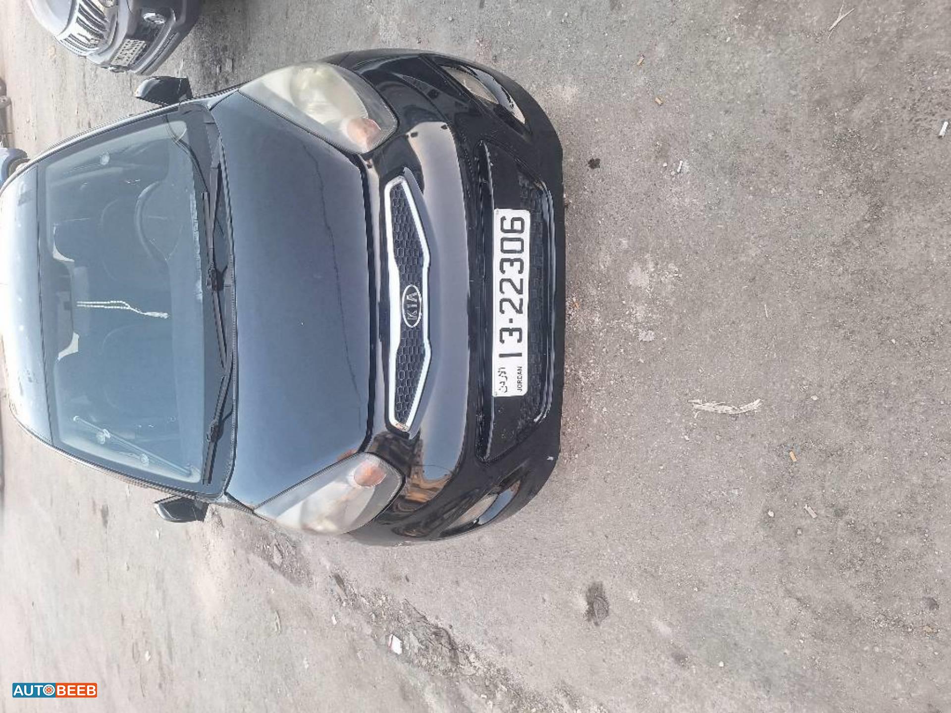 كيا بيكانتو 2012