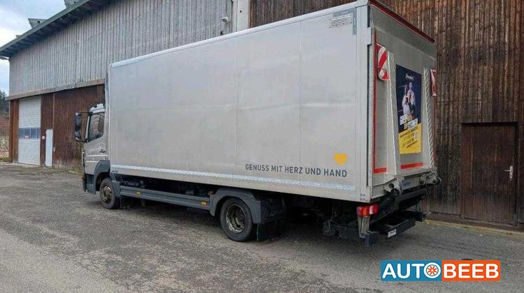 Box Mercedes Benz 2016