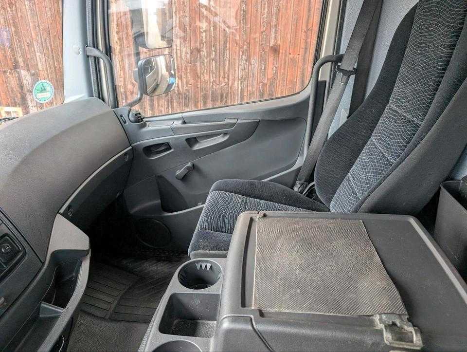 Box Mercedes Benz 2016