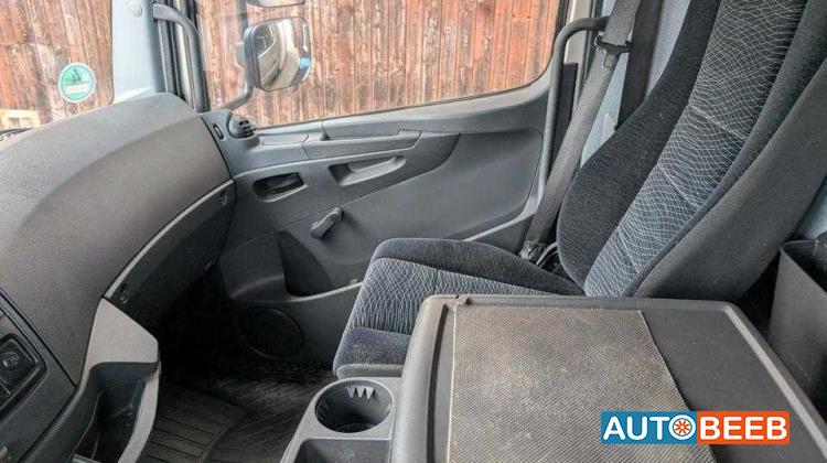 Box Mercedes Benz 2016